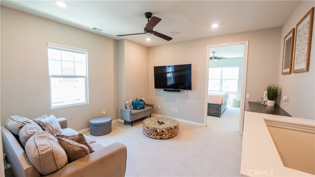 22740 Harmony Property Photo 5