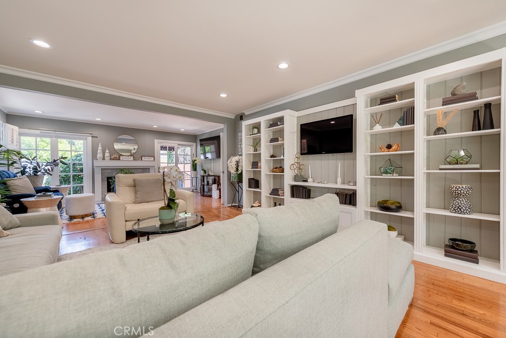 13383 Contour Drive Property Photo 8