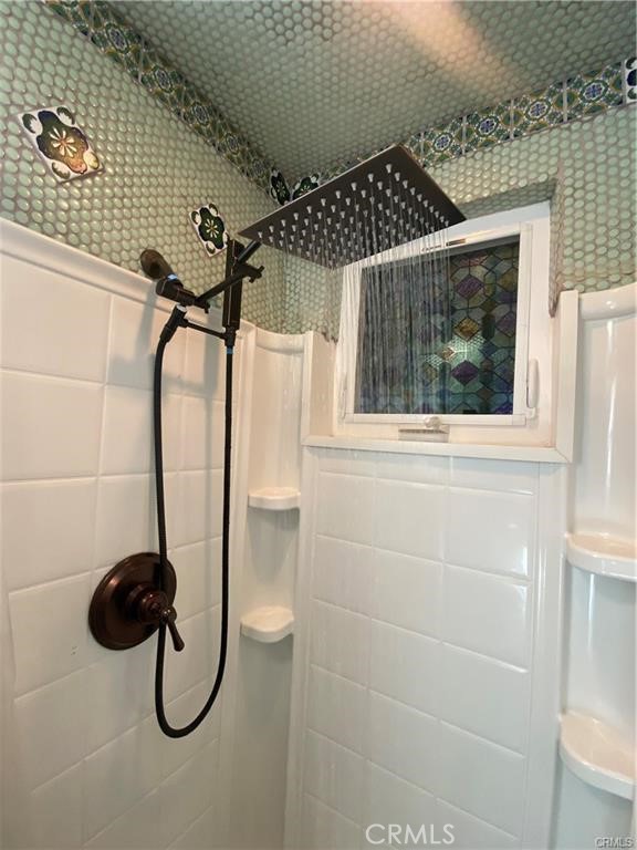 631 Benson Way Property Photo 17
