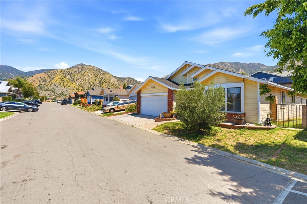 13691 Gavina Avenue 595 Property Photo 4
