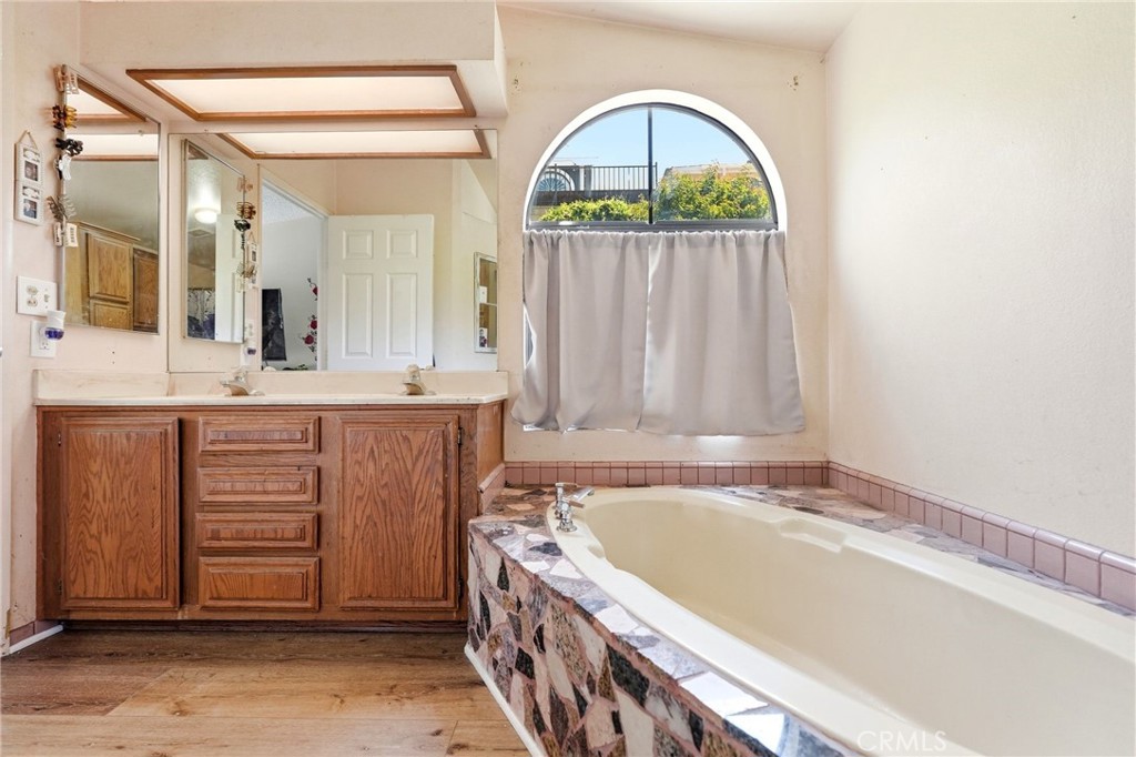 13691 Gavina Avenue 595 Property Photo 23
