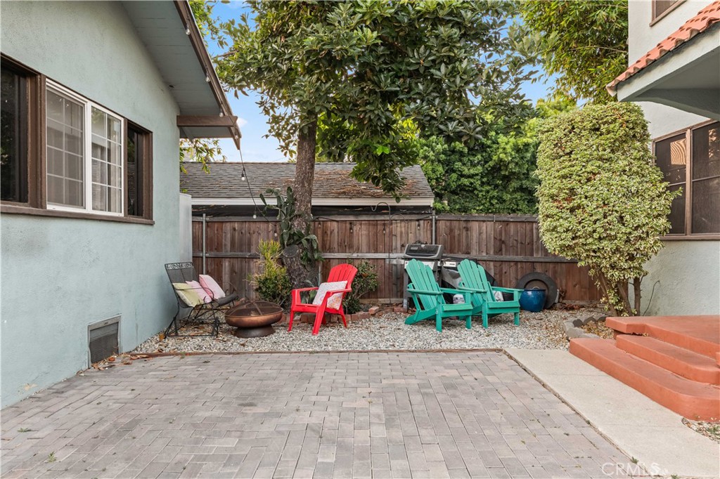736 Redondo Avenue 736 Property Photo 15