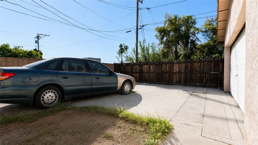 129 N Hagar Property Photo 20