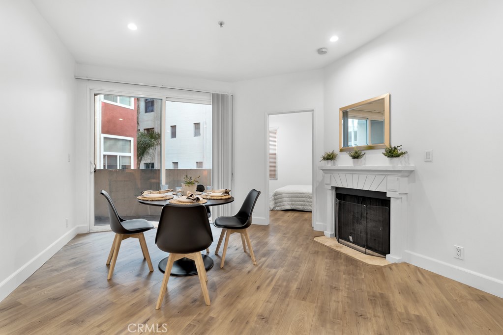620 S Gramercy 338 Property Photo 5