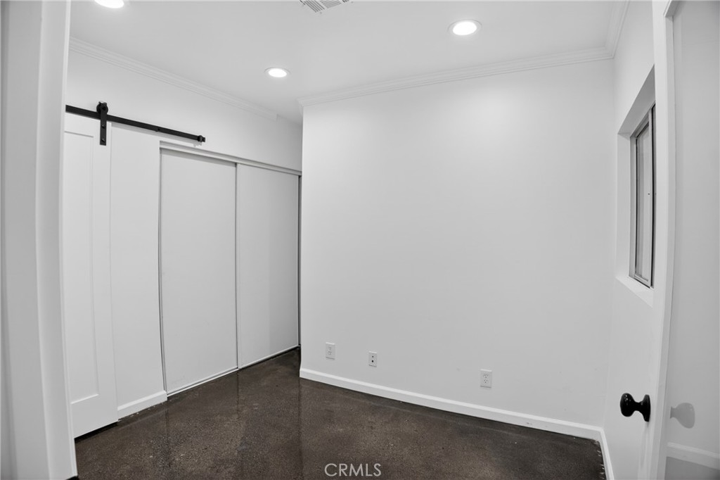 14521 Arminta Property Photo 9