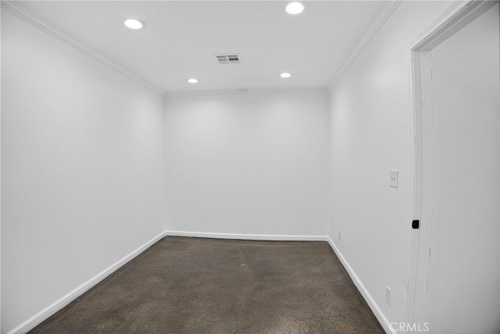 14521 Arminta Property Photo 15