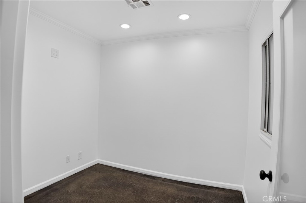 14521 Arminta Property Photo 16