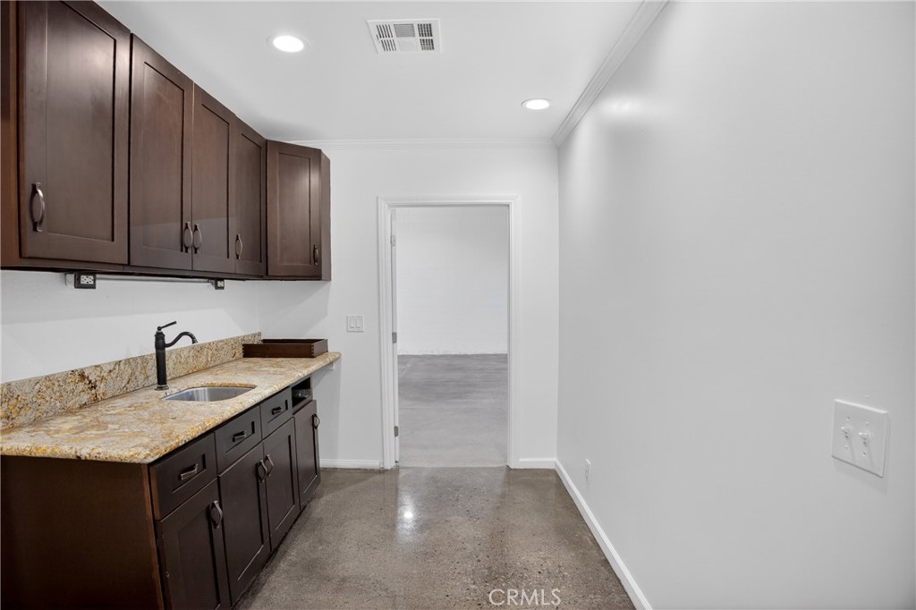 14521 Arminta Property Photo 21