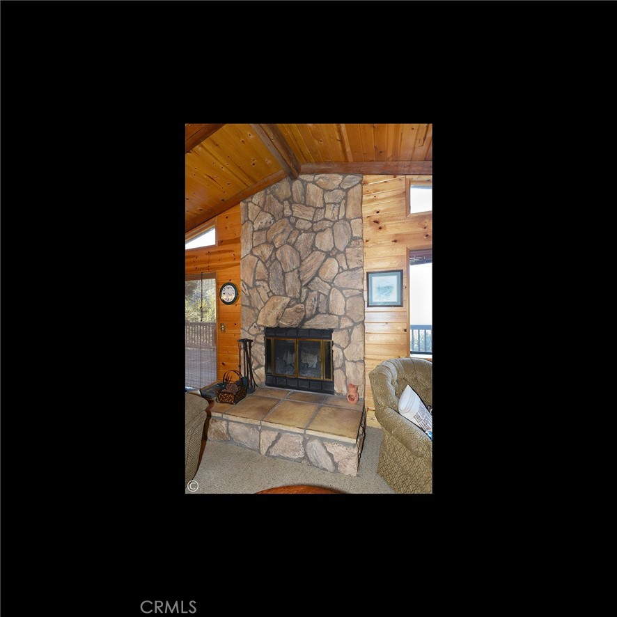 15808 Zurich Way Property Photo 7
