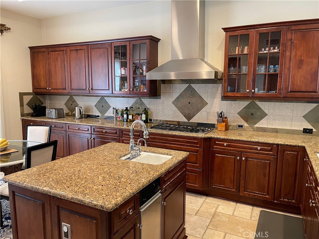 20124 Via Cellini Property Photo 5