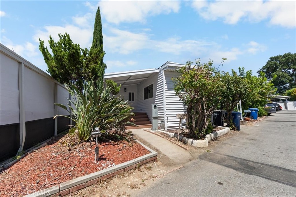 4201 Topanga Canyon Boulevard 171 Property Photo 3