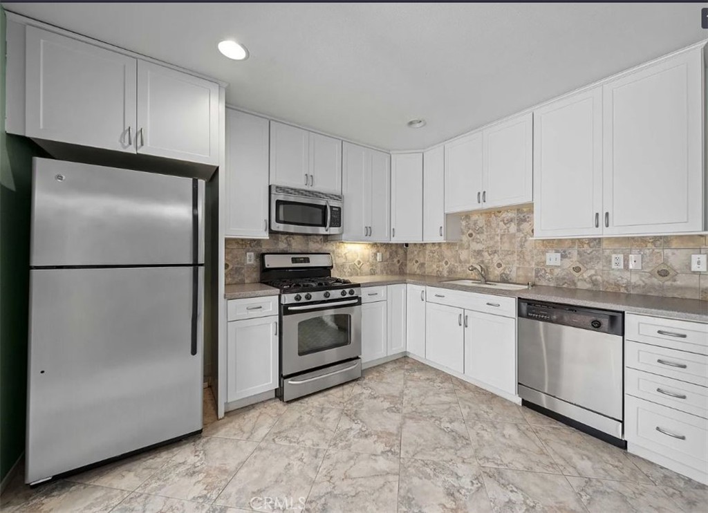 44150 30th W Property Photo 12