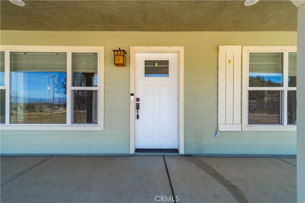 46472 Kings Canyon Rd Property Photo 5