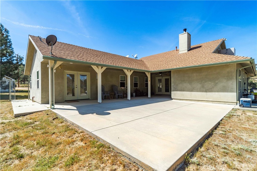 46472 Kings Canyon Rd Property Photo 7