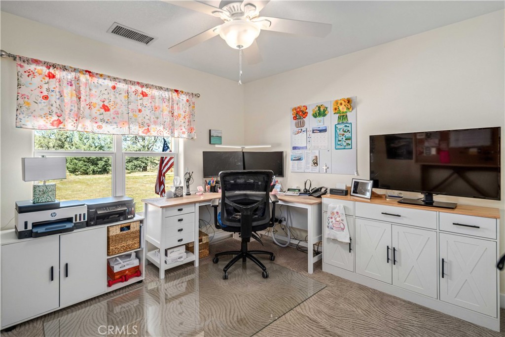 46472 Kings Canyon Rd Property Photo 25