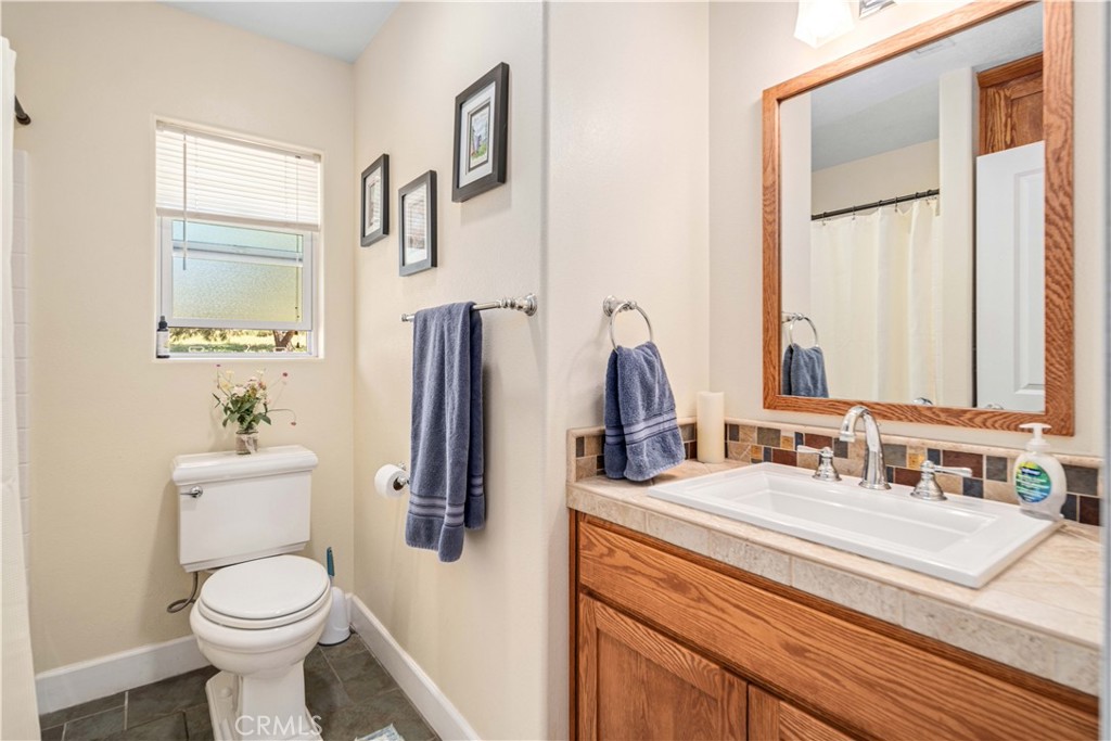 46472 Kings Canyon Rd Property Photo 26