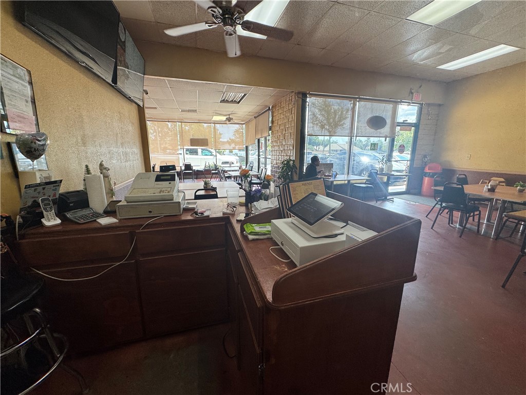 835 S Glendora Property Photo 9