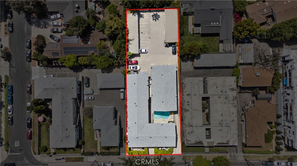 13520 Victory Property Photo 2