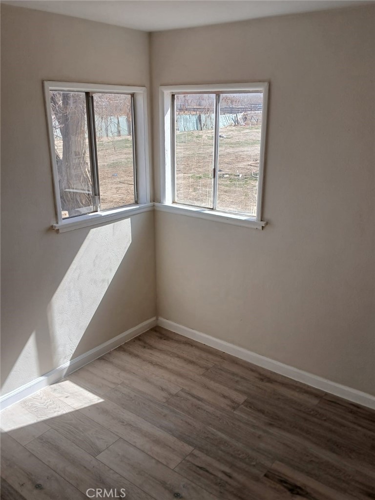 11028 E Avenue R Property Photo 18