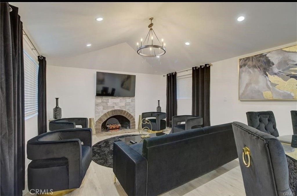 9578 Sunland Property Photo 1