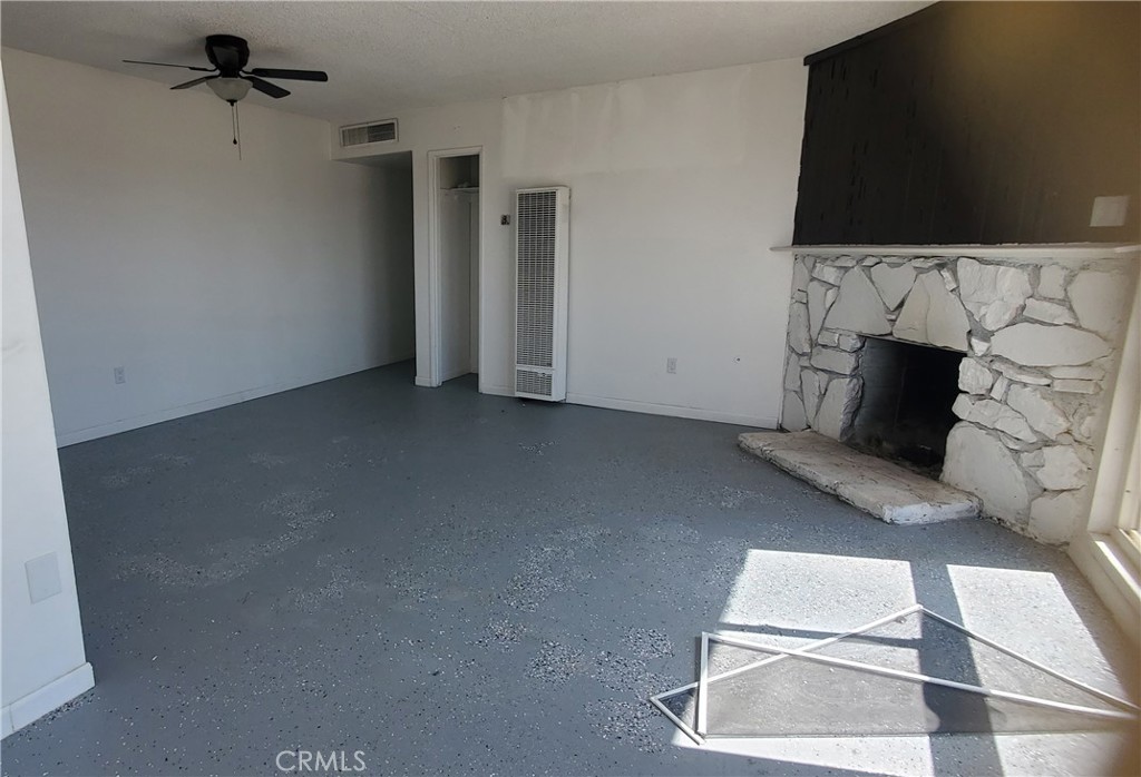 13401 Davenport Property Photo 3