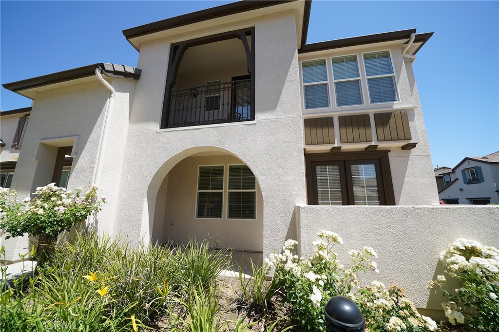 28635 Pietro Property Photo 1