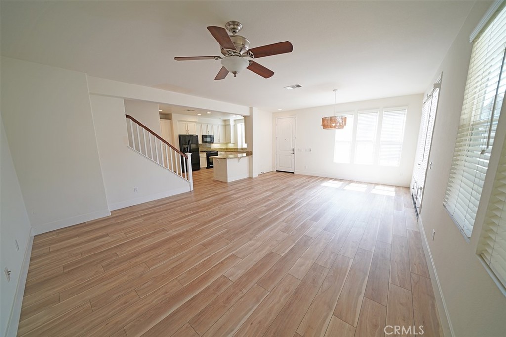 28635 Pietro Property Photo 4