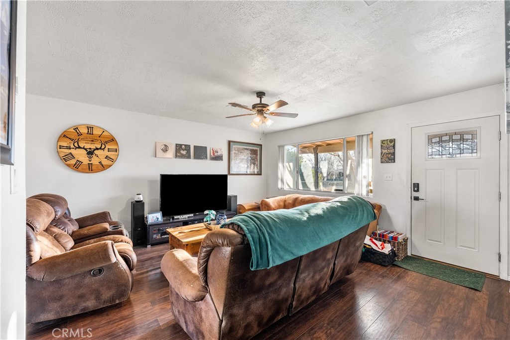 13336 Clement Property Photo 4