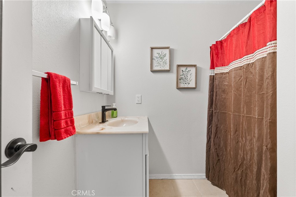 13336 Clement Property Photo 27