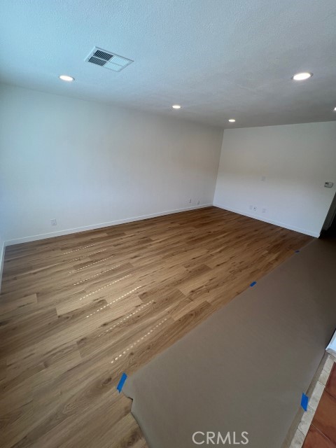 17559 Sierra Highway Property Photo 23
