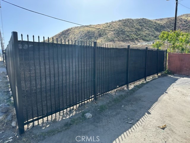 17559 Sierra Highway Property Photo 35
