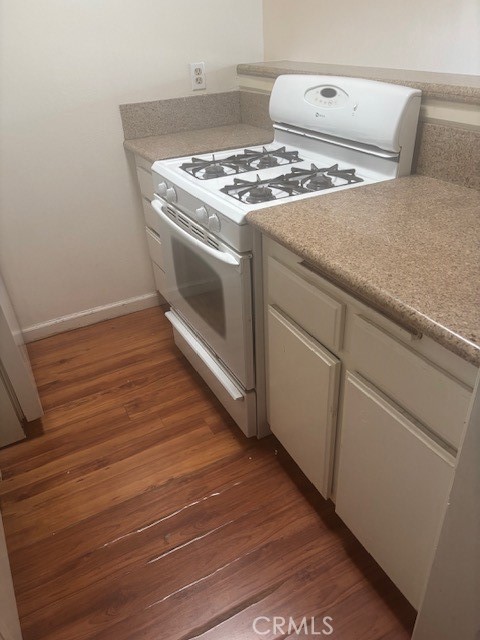 12203 Magnolia 210 Property Photo 6