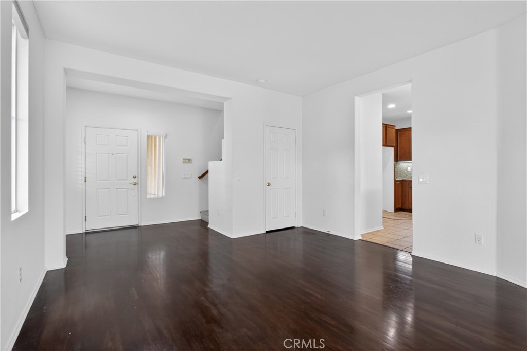 1908 Blazewood Street Property Photo 6