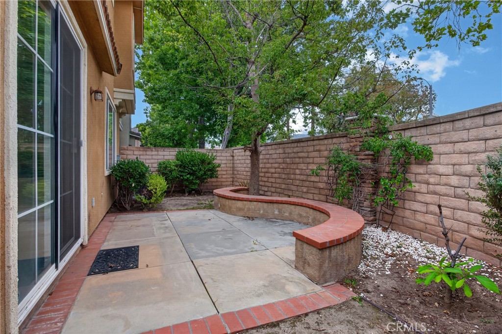 1908 Blazewood Street Property Photo 39