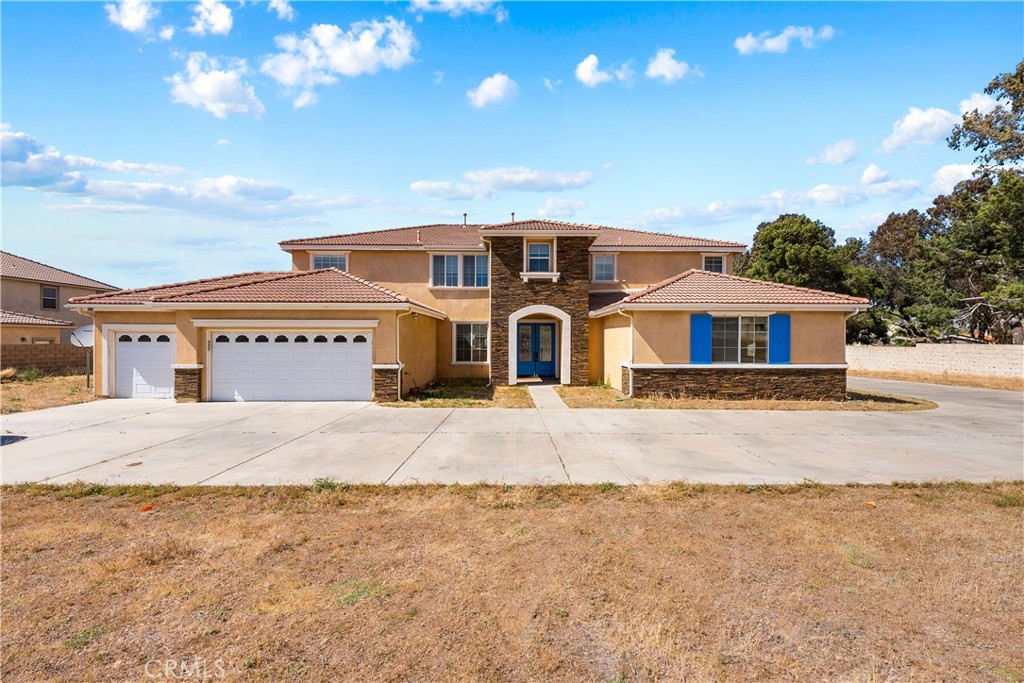 658 E Lago Lindo Rd Property Photo 4