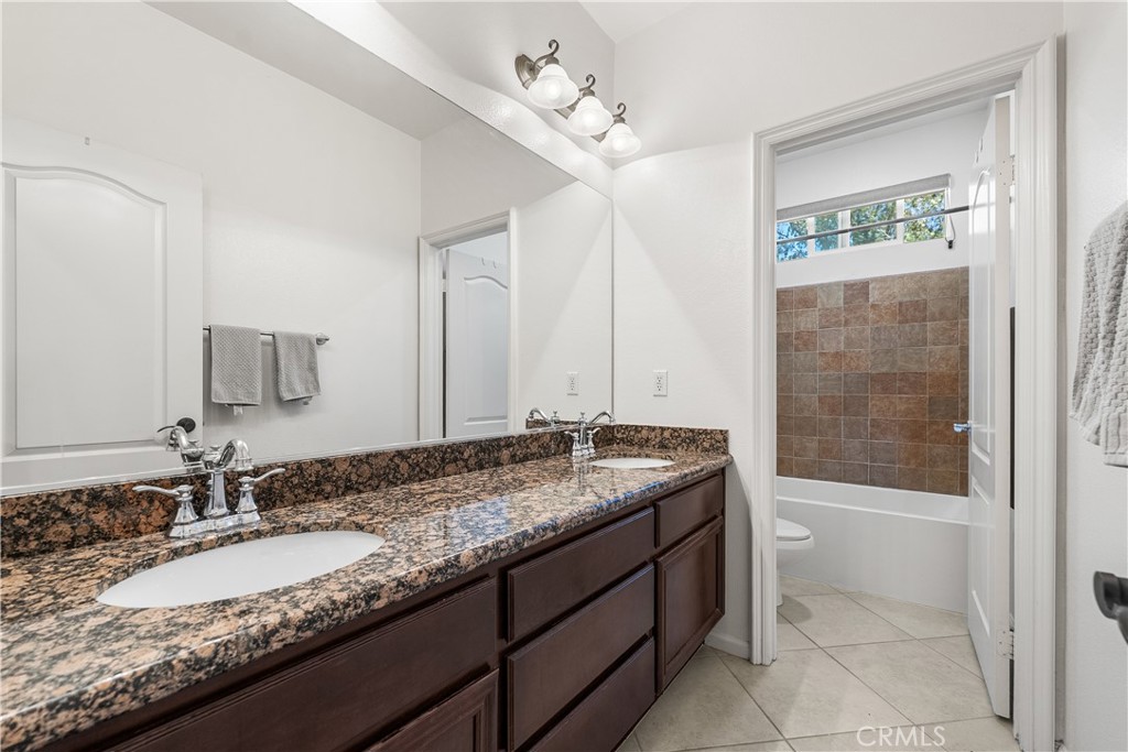 658 E Lago Lindo Rd Property Photo 65