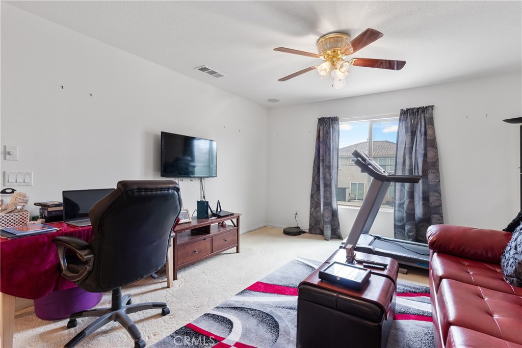 43890 Moccasin Property Photo 22