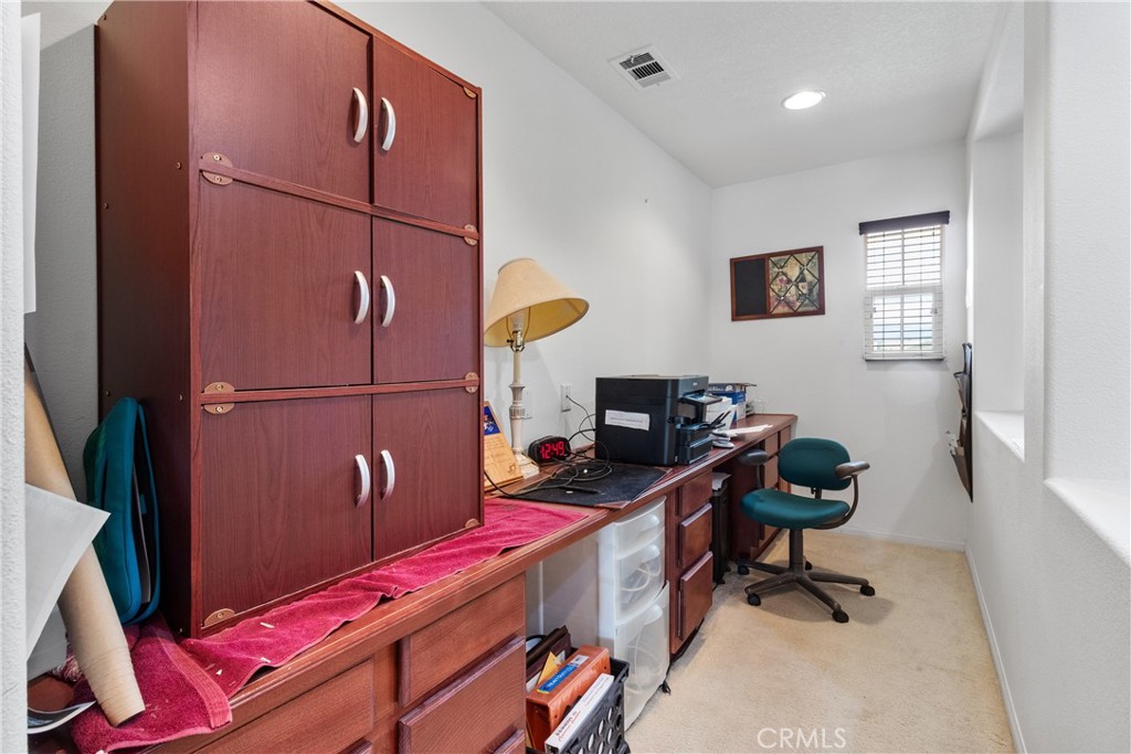 43890 Moccasin Property Photo 24