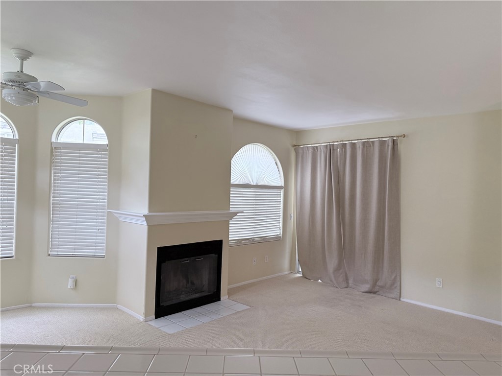 25554 Hemingway A Property Photo 4