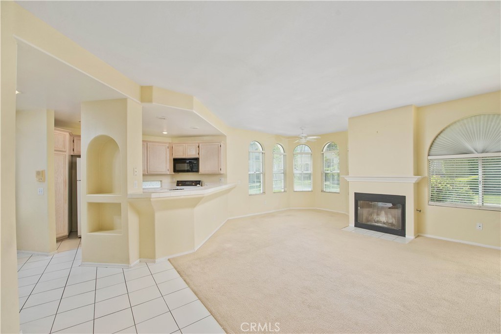 25554 Hemingway A Property Photo 11