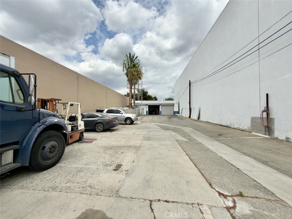 1423 Truman St Property Photo 10