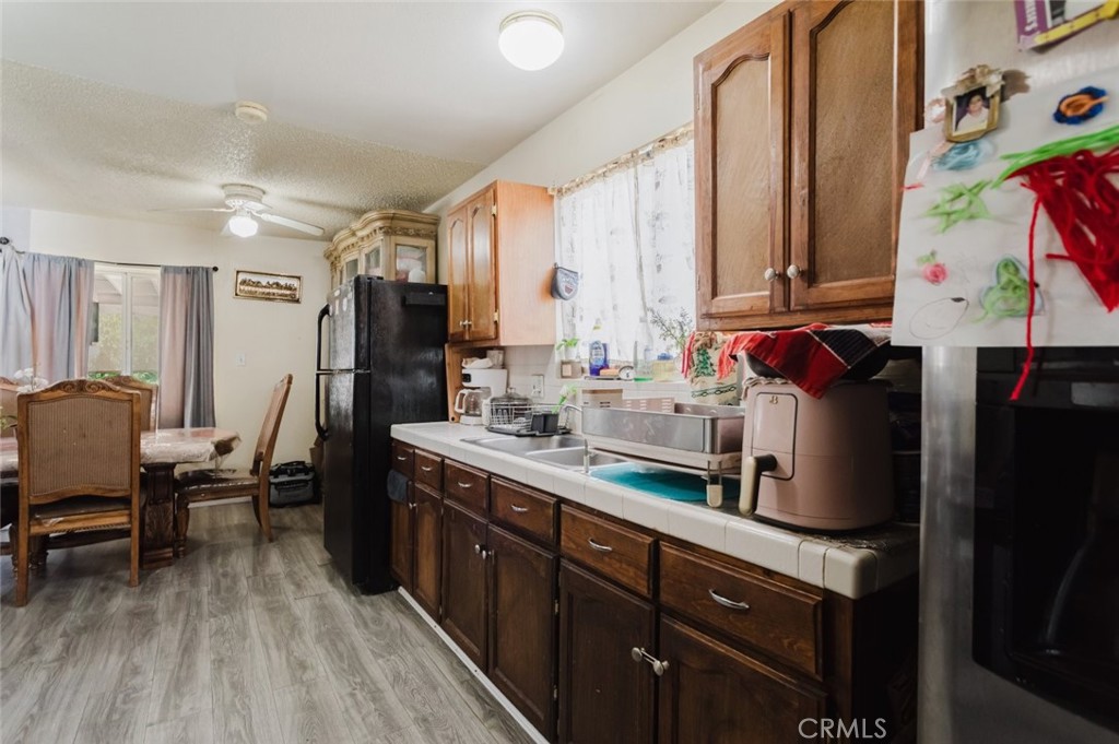 45437 Andale Avenue Property Photo 14