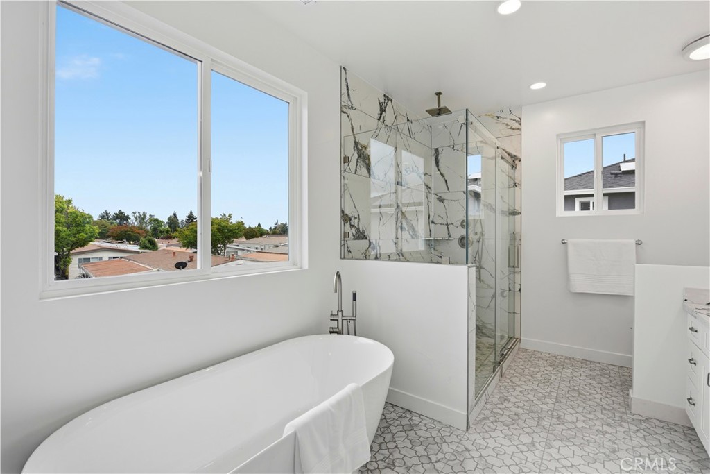 604 Nomad Court Property Photo 35
