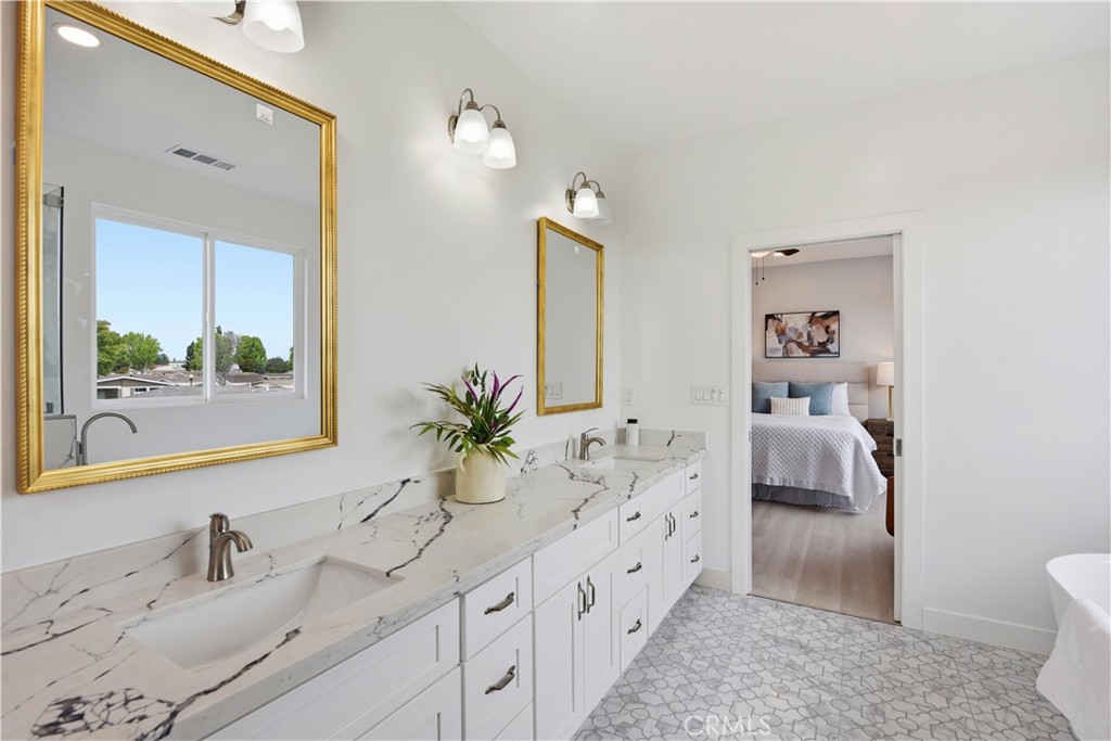604 Nomad Court Property Photo 37