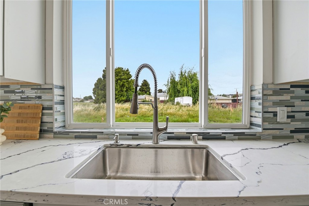 609 Nomad Court Property Photo 12