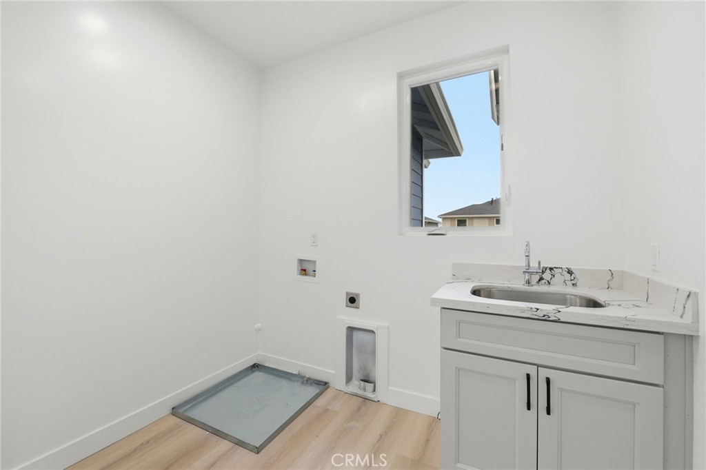 609 Nomad Court Property Photo 31
