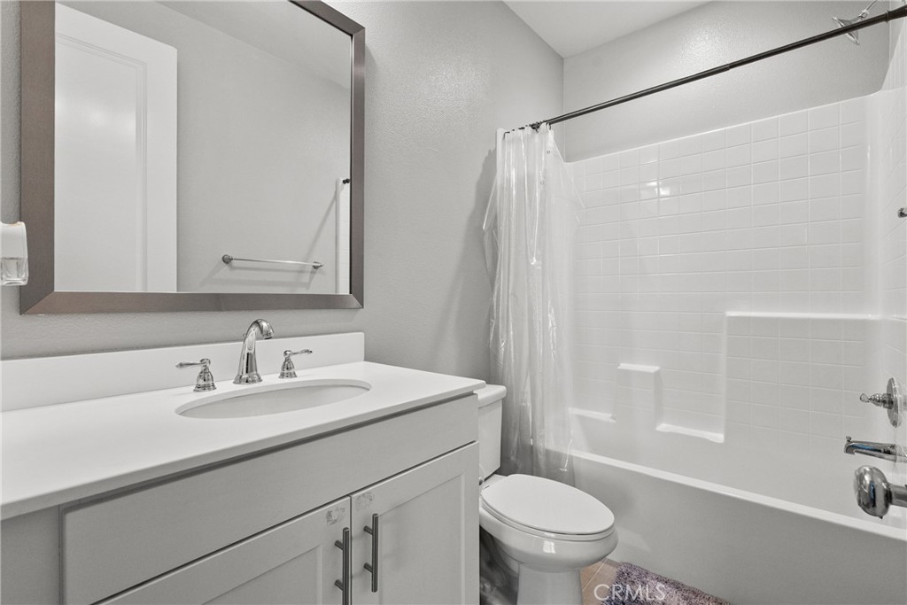 232 River Str Property Photo 34