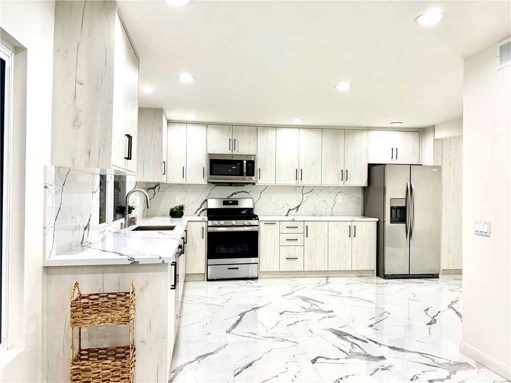 11774 Doral Property Photo 4