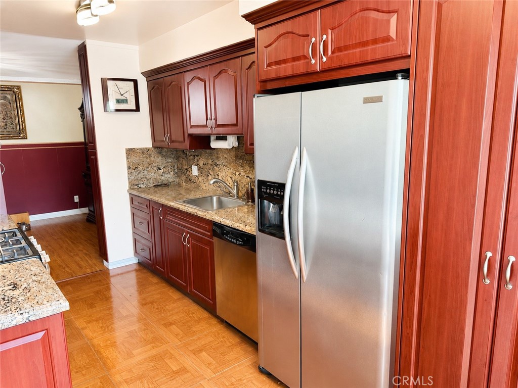 6225 Coldwater Canyon Avenue 117 Property Photo 5
