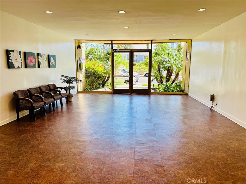 6225 Coldwater Canyon Avenue 117 Property Photo 30